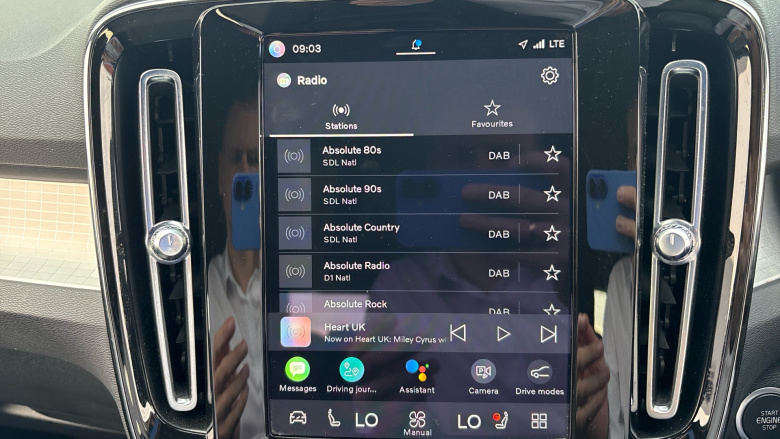 Volvo XC40 2.0 B3P Plus Dark 5dr Auto Petrol Estate